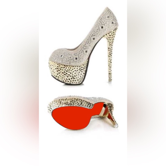 Shoes - Picture 1 of 7